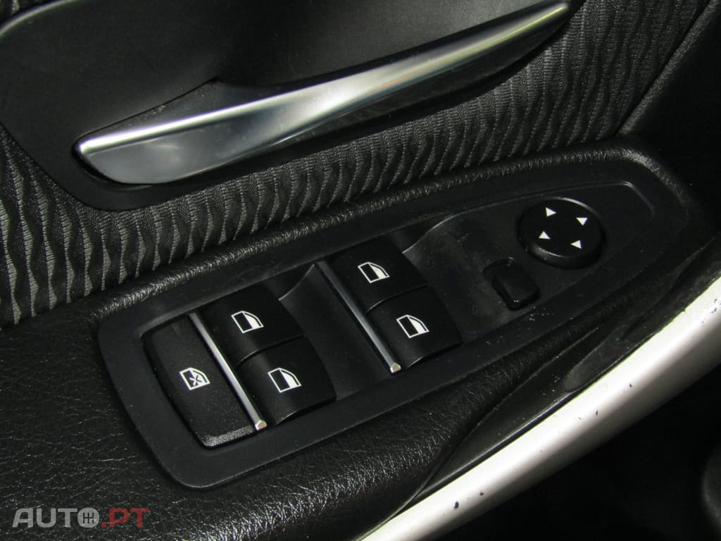 BMW 318 d Touring Advantage