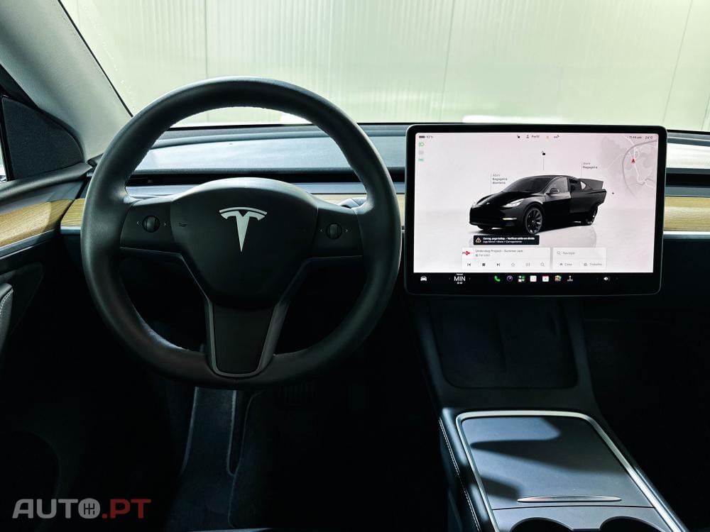 Tesla Model Y Long Range Dual Motor AWD