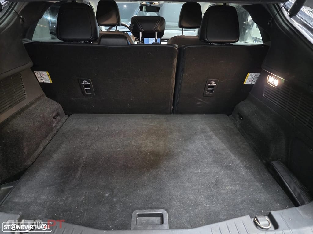 Ford Mustang Mach-E 75.7 kWh Base