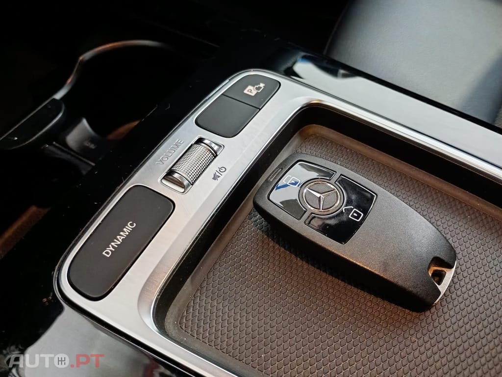 Mercedes-Benz A 250 e