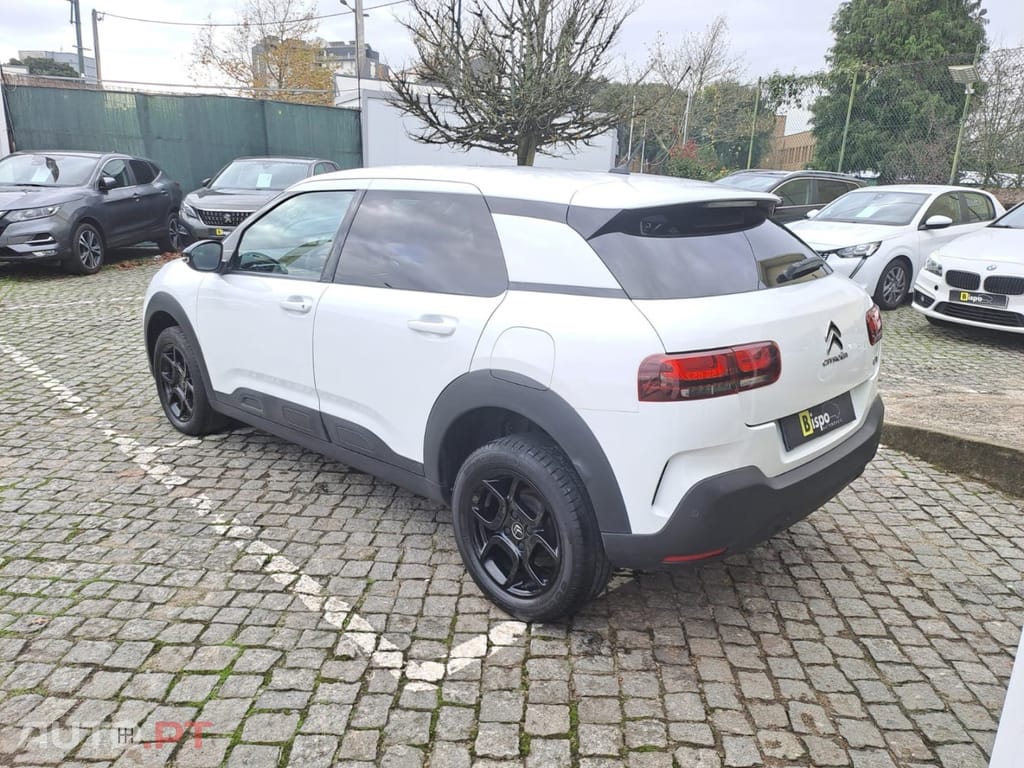 Citroen C4 Cactus Pure Tech 110 Stop&Start Shine