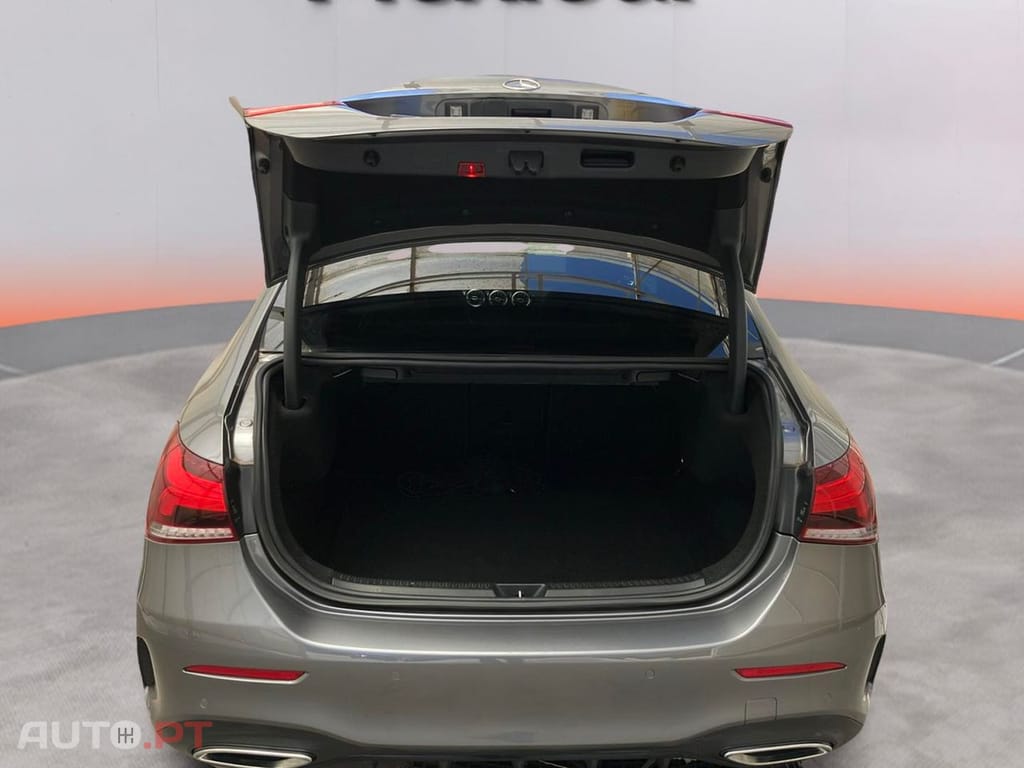 Mercedes-Benz A 200 Limousine AMG Line Aut.