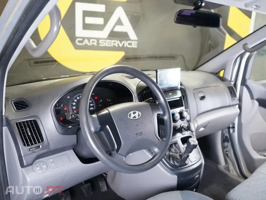 Hyundai H-1 2.5 CRDi Travel Comfort