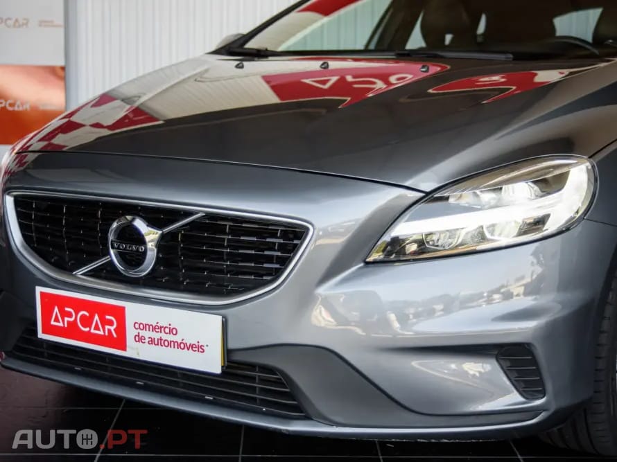 Volvo V40 1.5 T3 Sport Edition R Geartronic