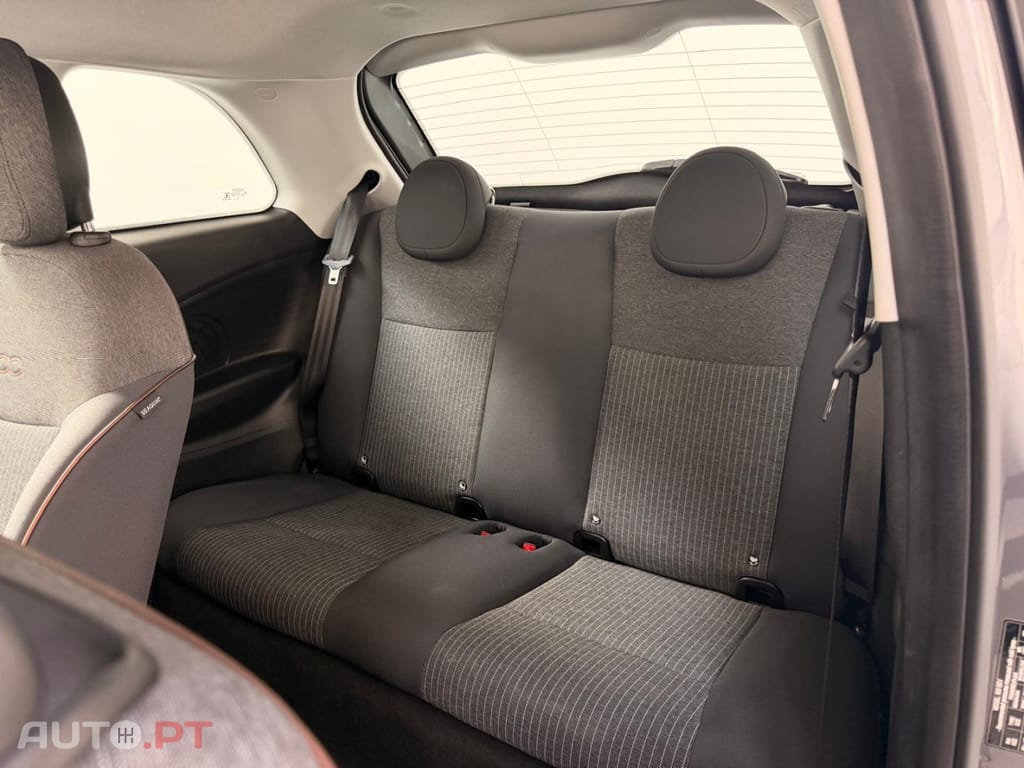 Fiat 500e 42 kWh Icon