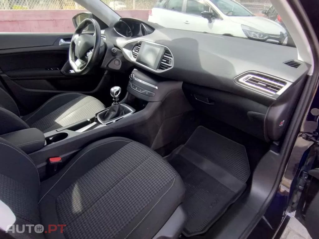 Peugeot 308 SW BlueHDi 120 Stop & Start Active