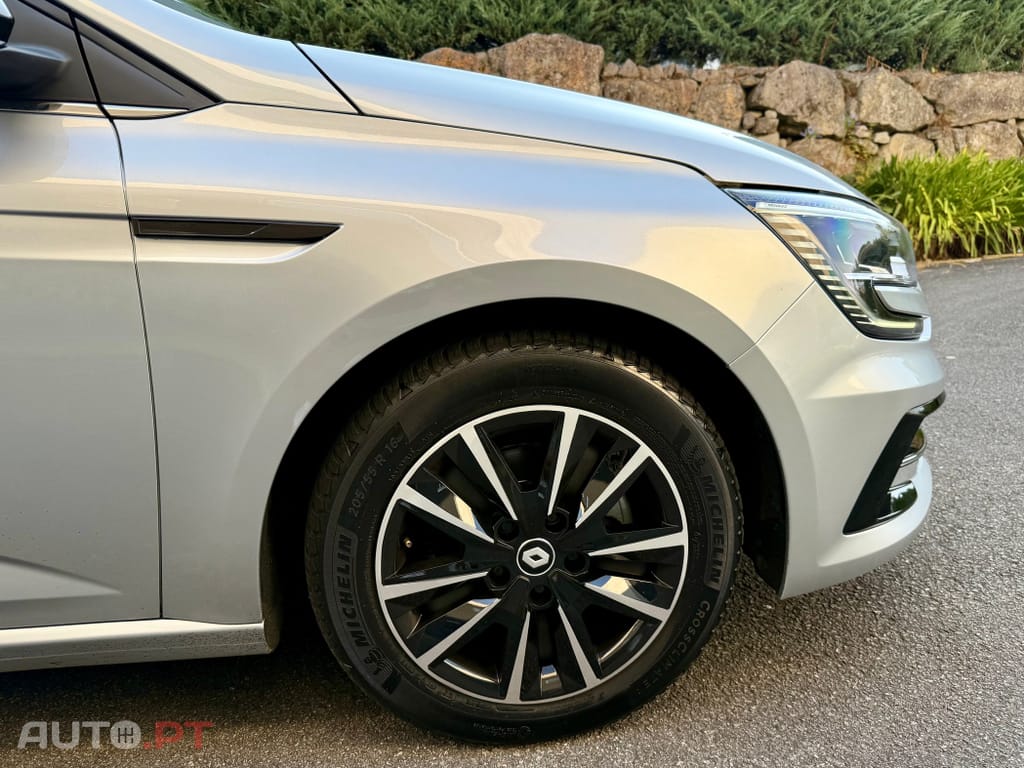 Renault Mégane Sport Tourer 1.5 Blue dCi Limited EDC