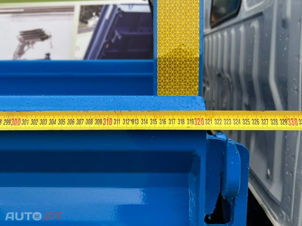 Toyota Dyna 3.0  BASCULA TRILATERAL