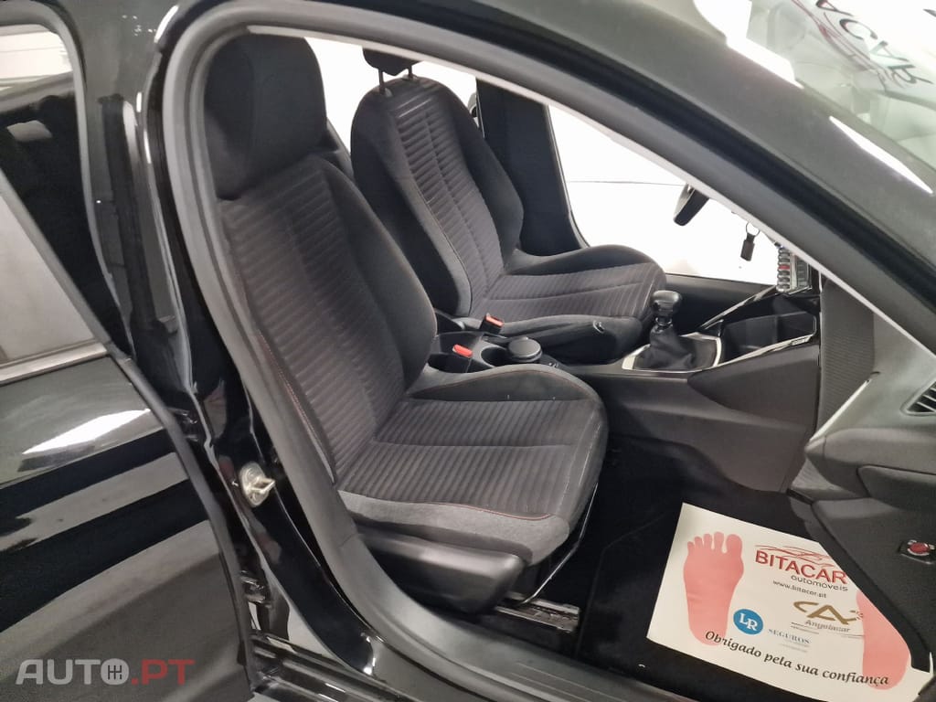 Peugeot 208 1.5 BLUEHDI 100CV ACTIVE
