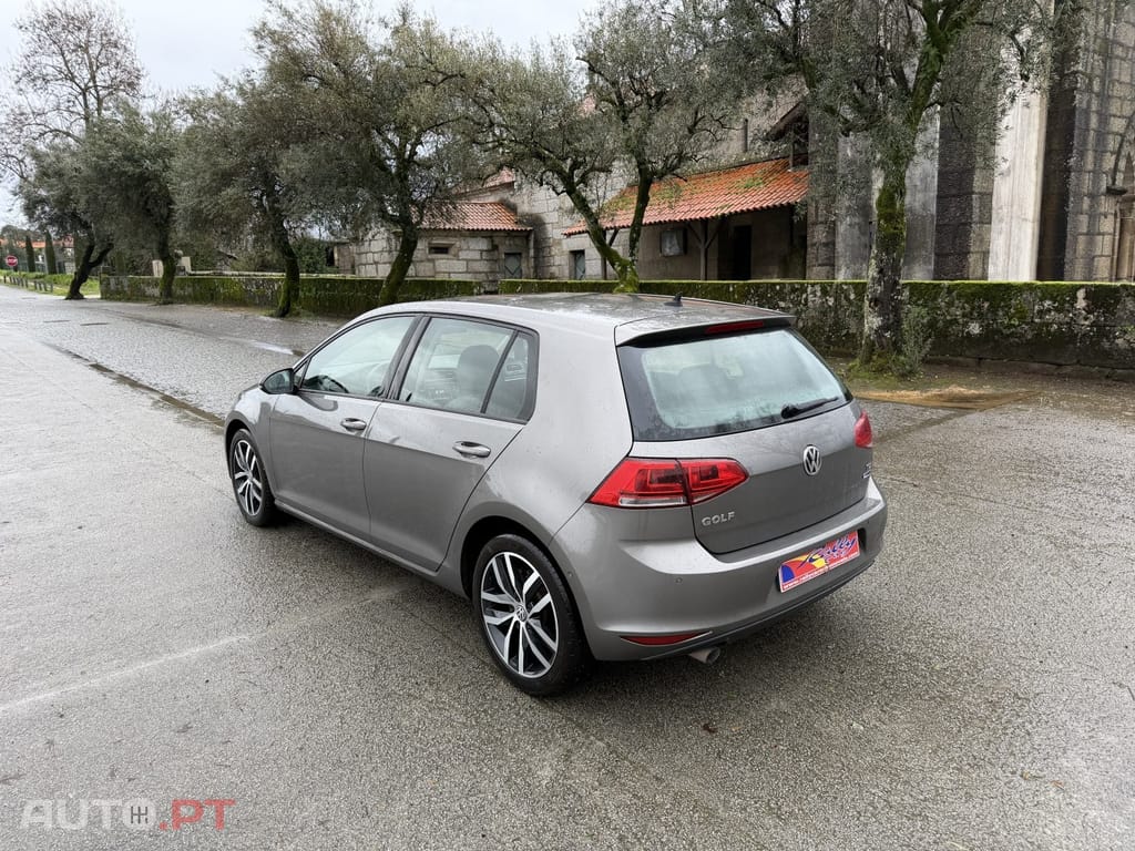 Volkswagen Golf 1.6 TDi Confortline