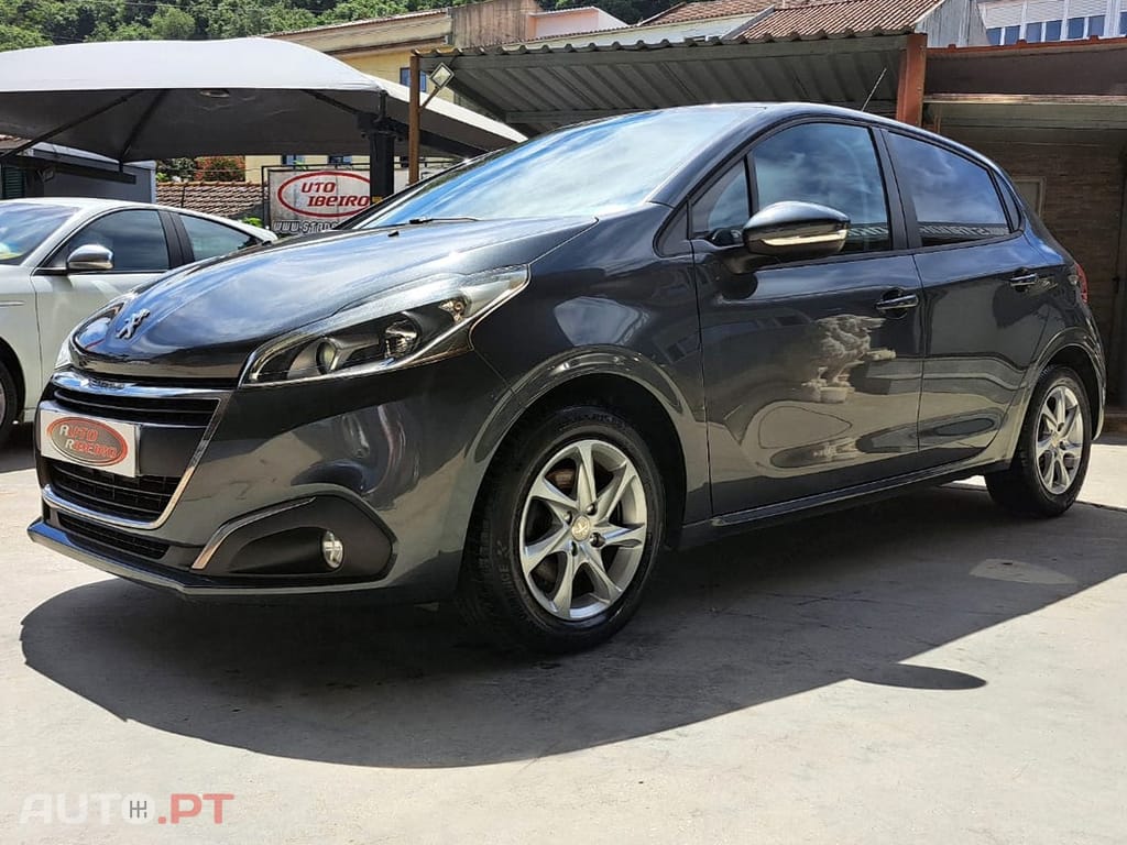 Peugeot 208 1.2 PureTech Style