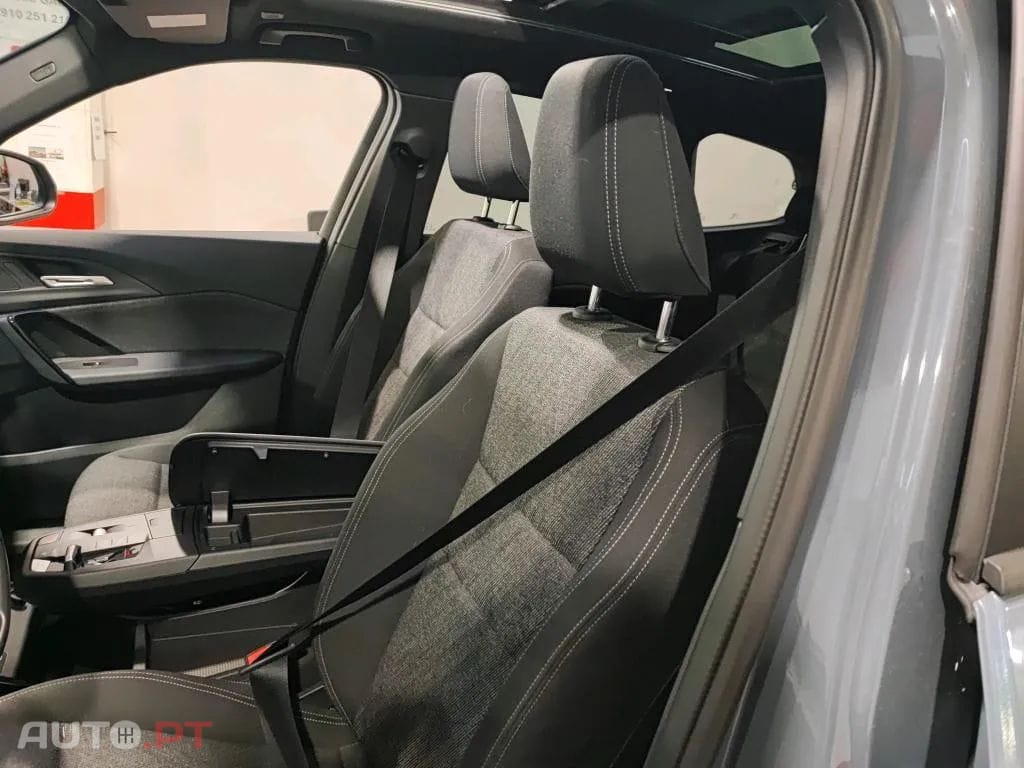 BMW iX1 xDrive30