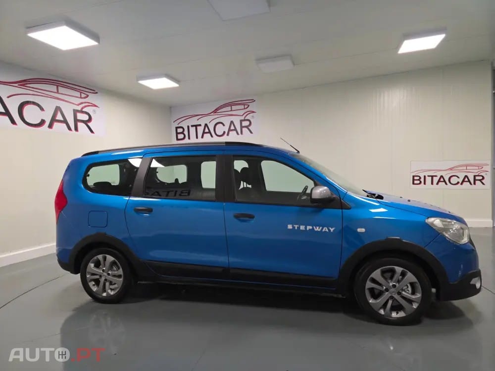 Dacia Lodgy 1.5 dCi Stepway 7L