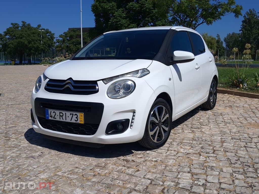 Citroen C1 1.2 VTi Shine
