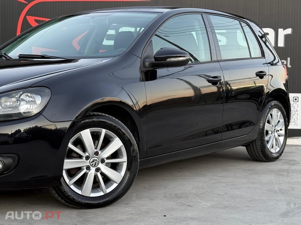 Volkswagen Golf 1.6 TDi Confortline