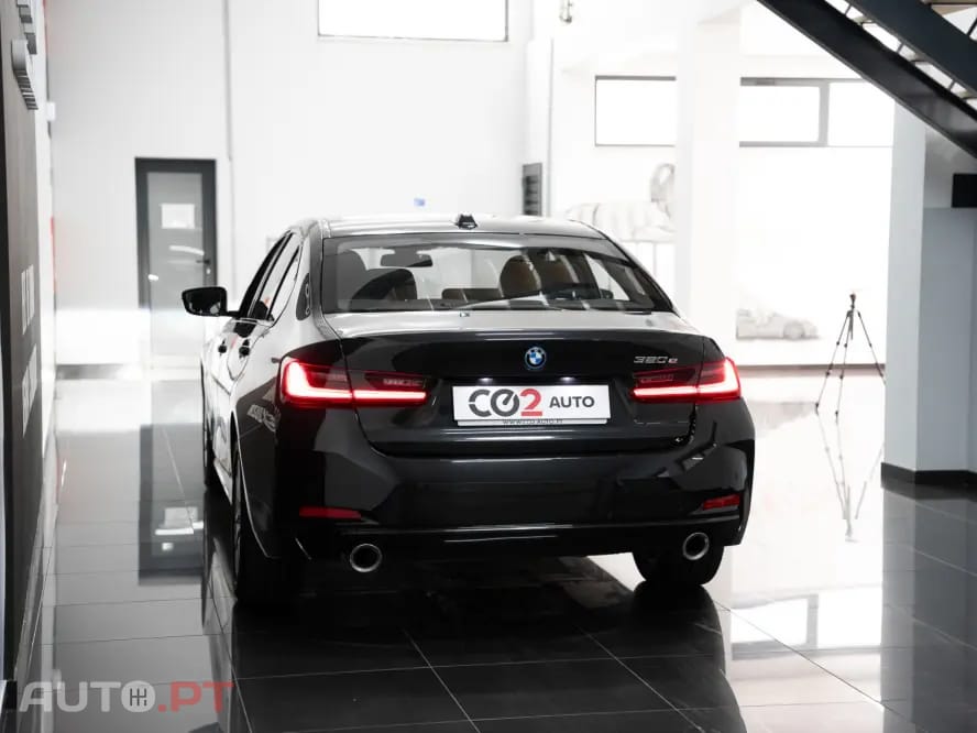 BMW 320 e Auto