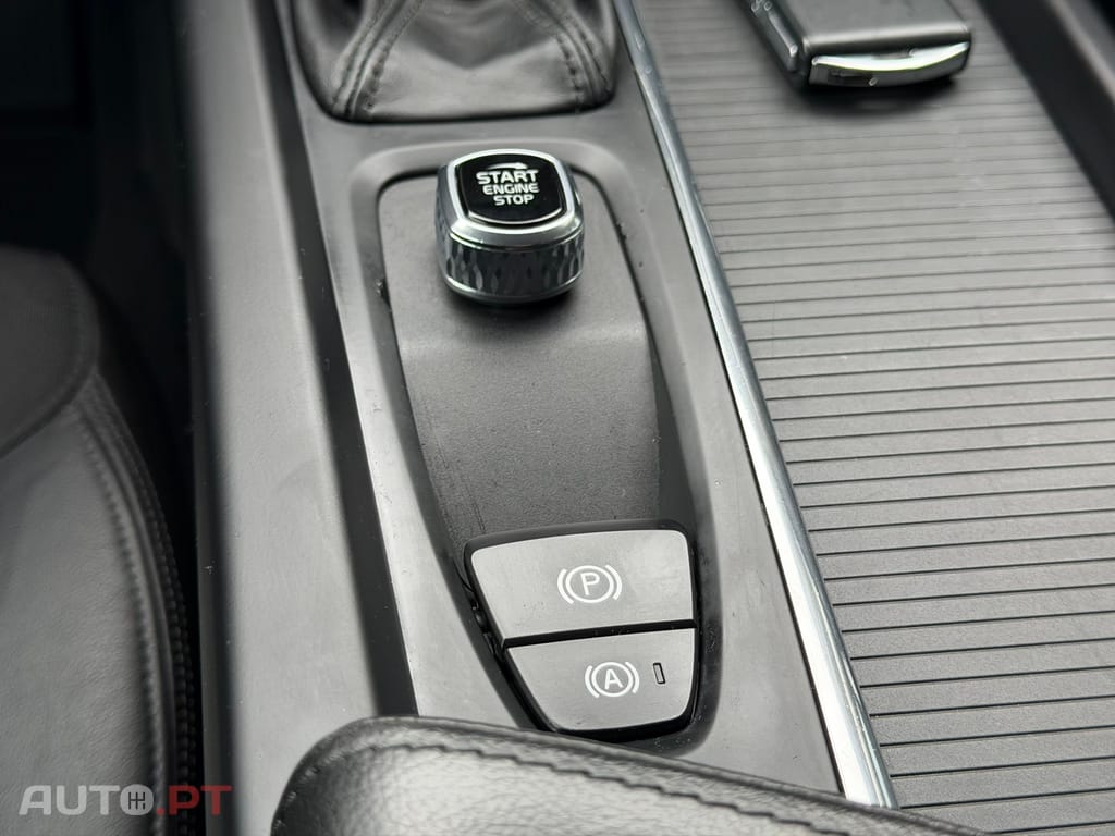 Volvo XC60 2.0 D4 Momentum Geartronic