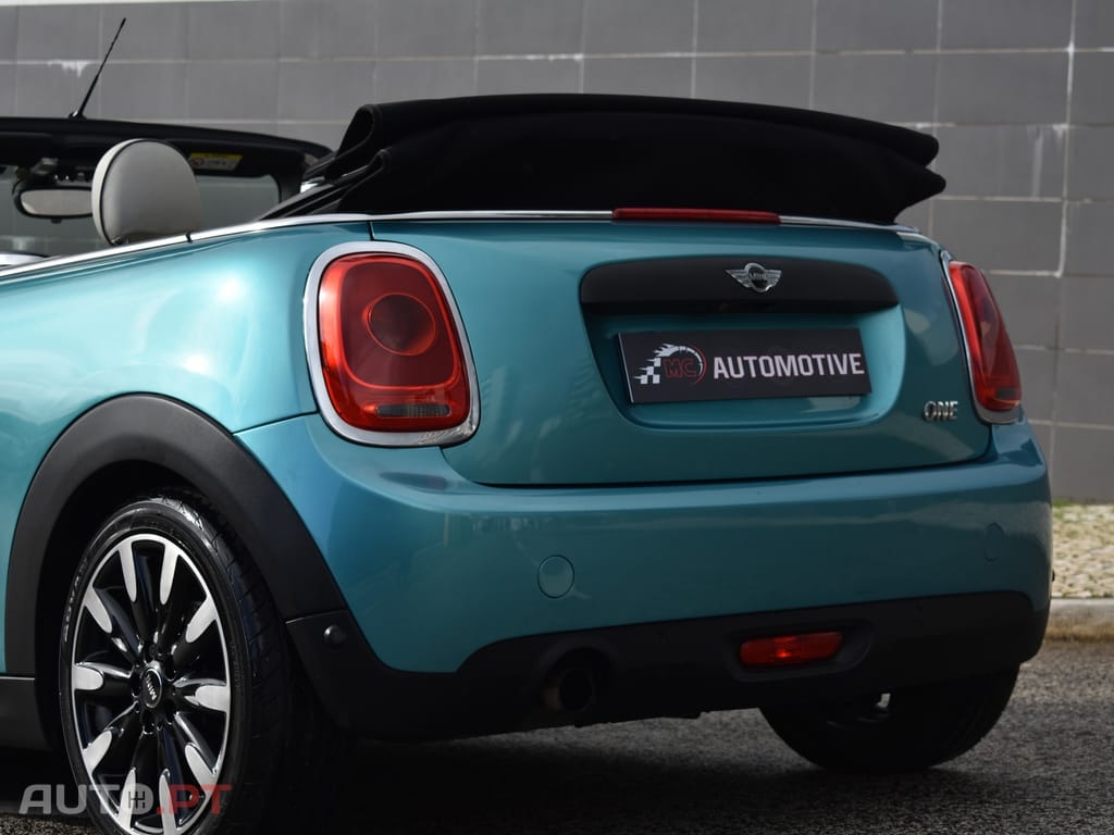 MINI Cabrio One