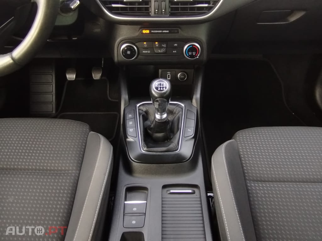 Ford Focus 1.5 TDCi EcoBlue Titanium
