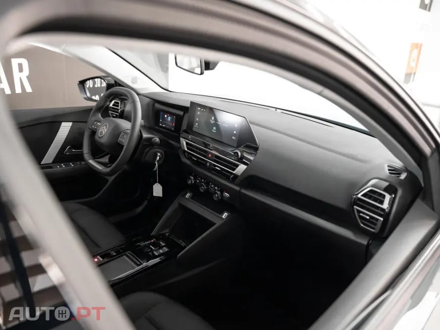 Citroen C4 1.2 Hybrid Plus e-DSC6
