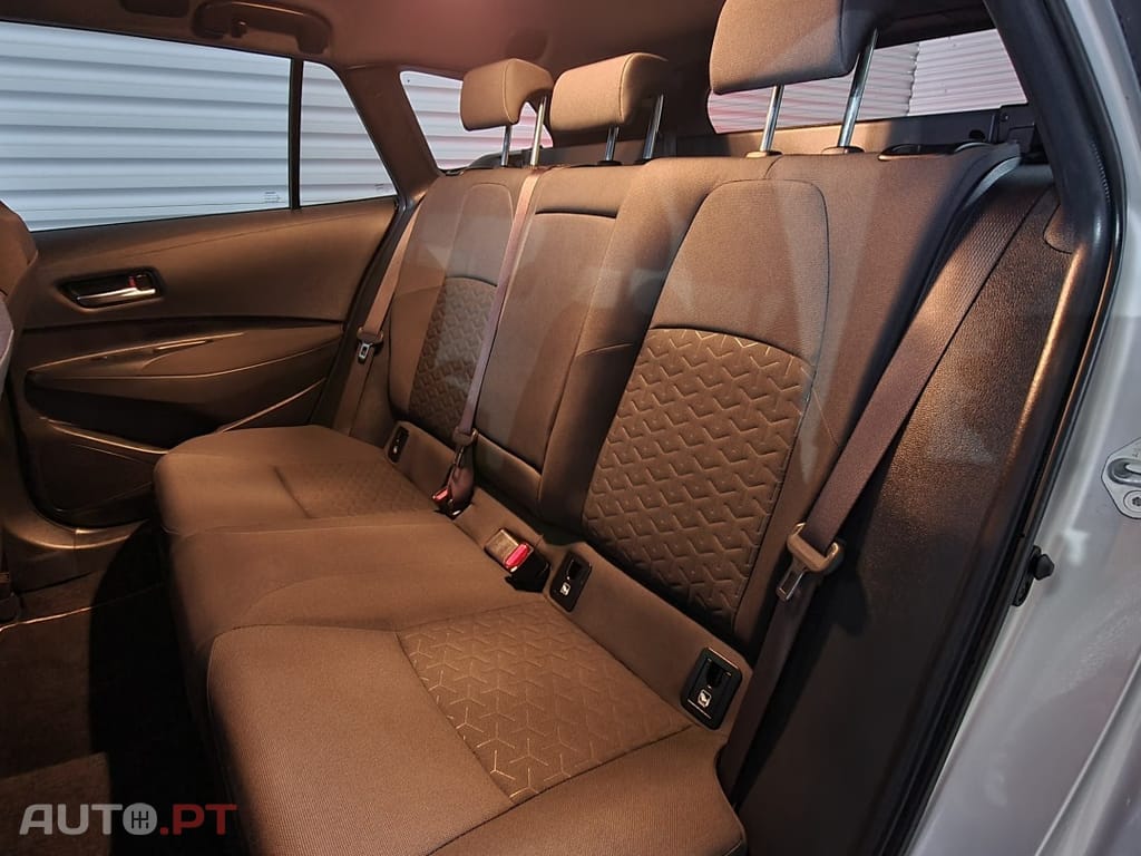 Toyota Corolla Touring Sports 1.8 Hybrid Comfort+P.Sport