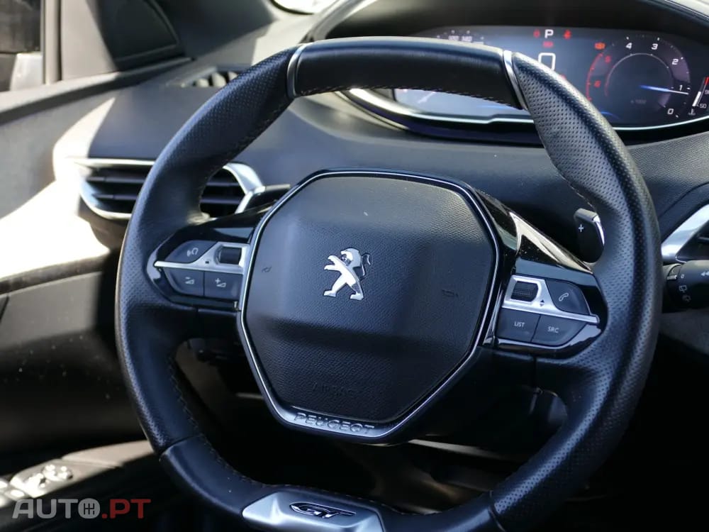 Peugeot 3008 1.5 BlueHDi GT EAT8