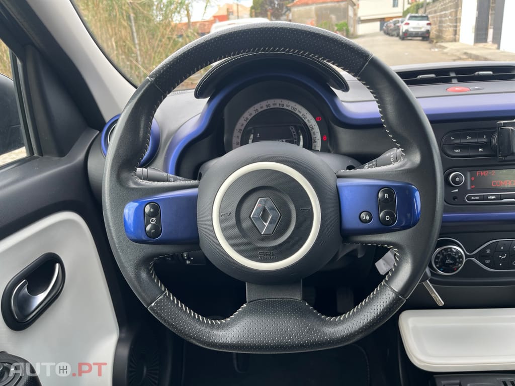 Renault Twingo ENERGY TCe 90 Cosmic