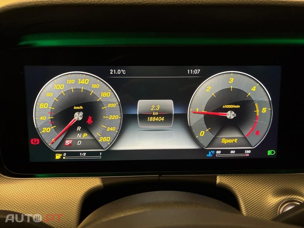 Mercedes-Benz E 220 d 9G-Tronic