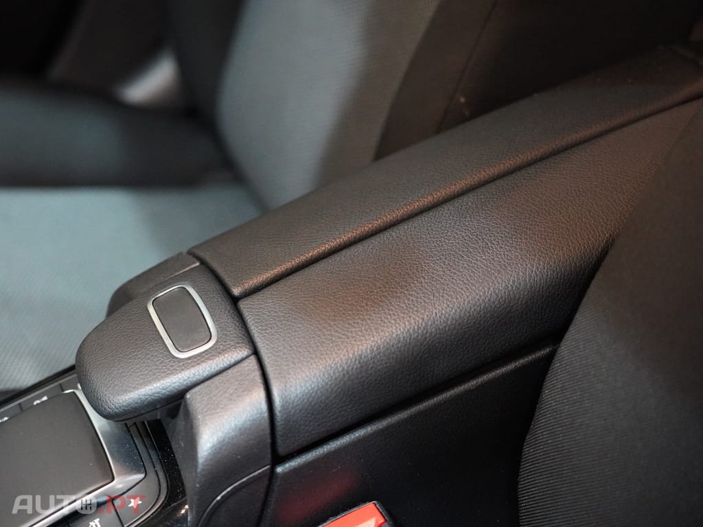 Mercedes-Benz A 160 Business Solution