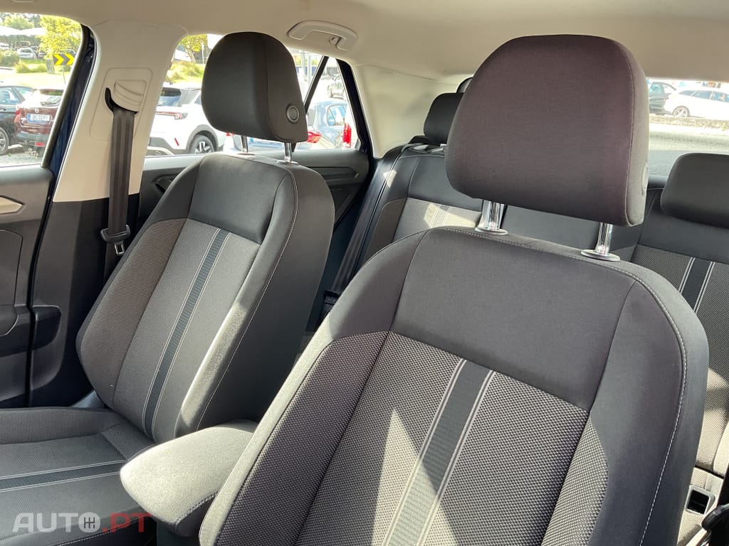 Volkswagen T-Roc 1.6 TDI Style