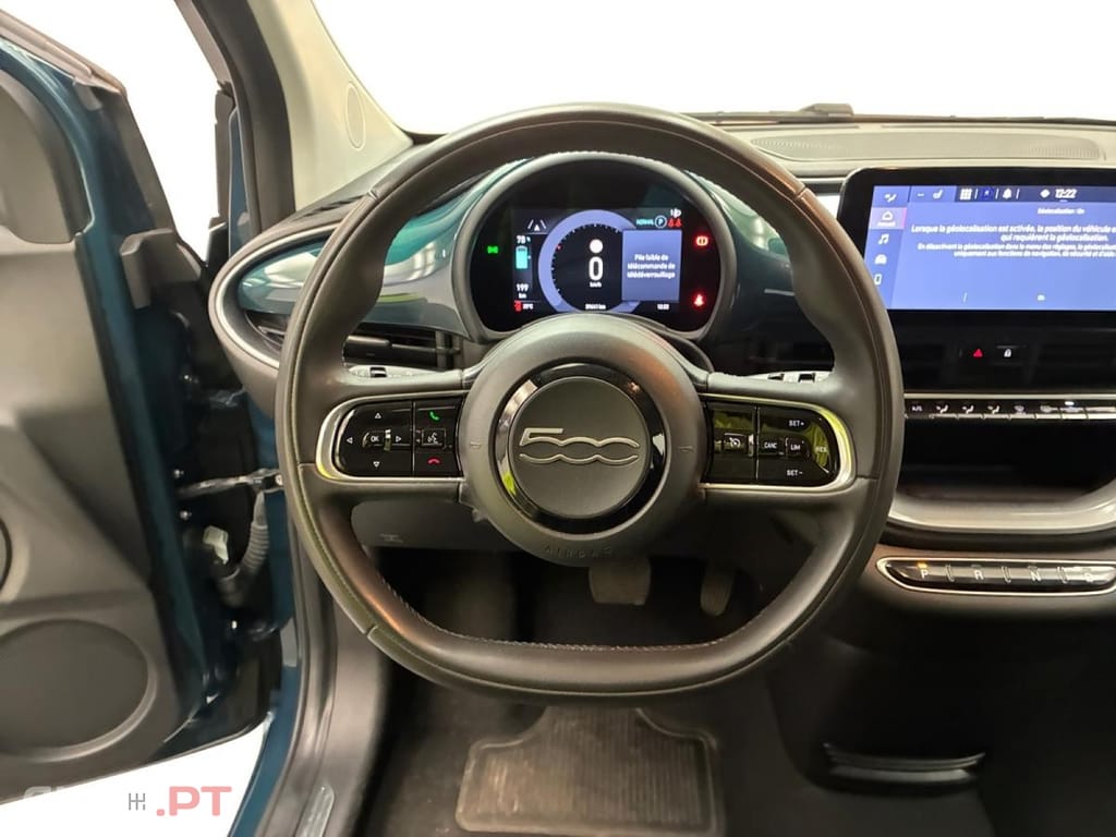 Fiat 500e La Prima