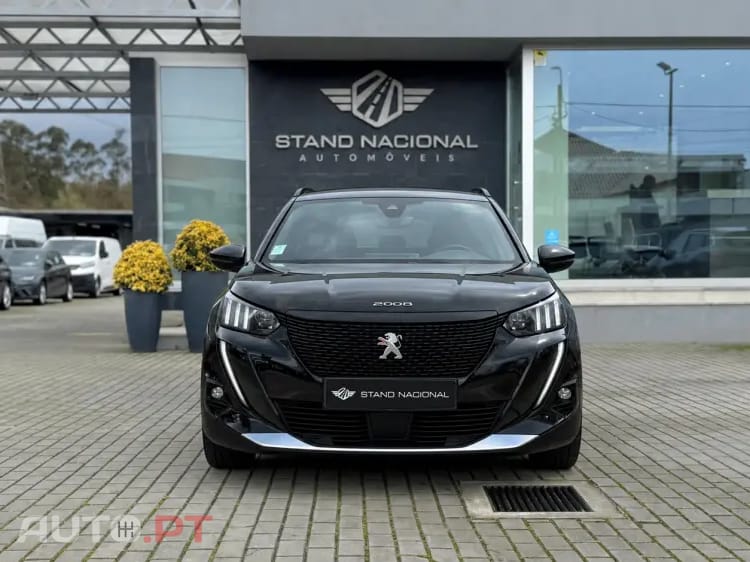Peugeot E-2008 50 kWh GT