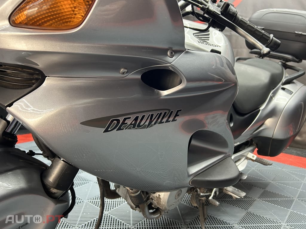 Honda NT 650V Deauville