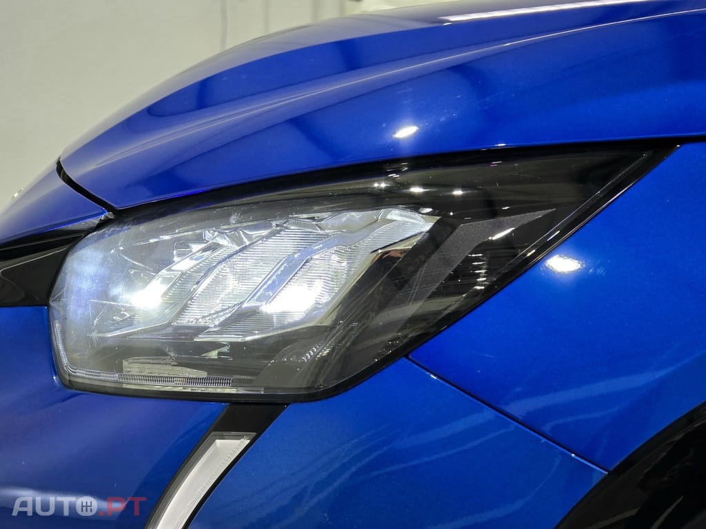 Peugeot E-208 50 kWh Style