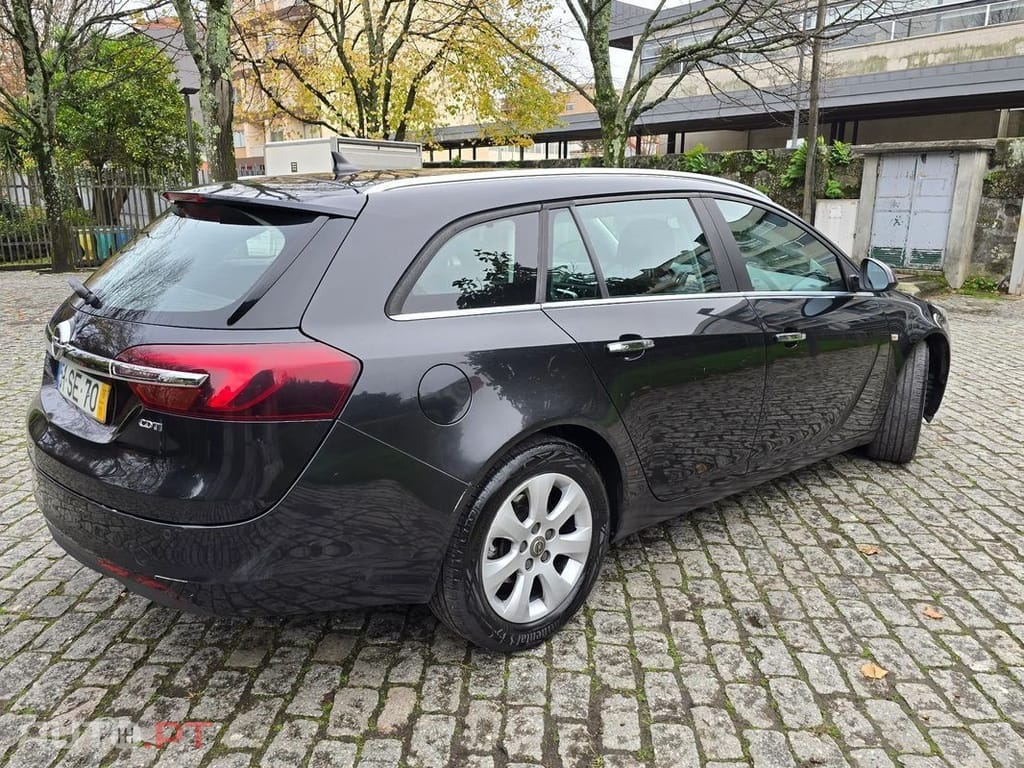 Opel Insignia 1.6 CDTi Cosmo S/S J17