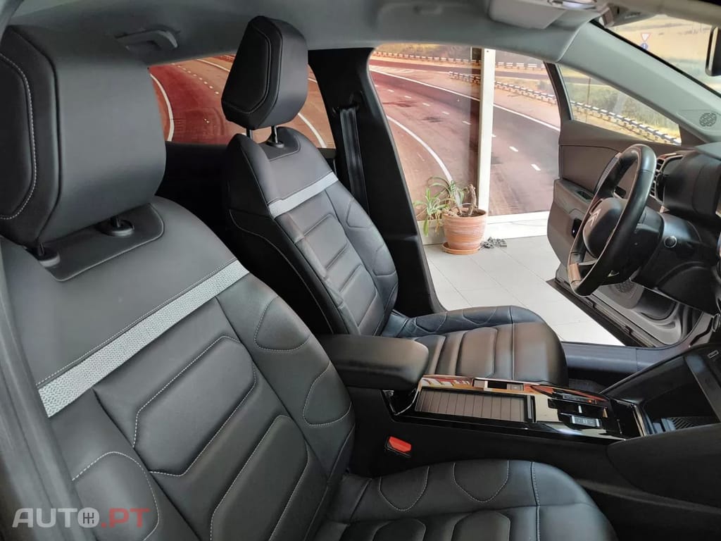Citroen e-C4 50 kWh Shine