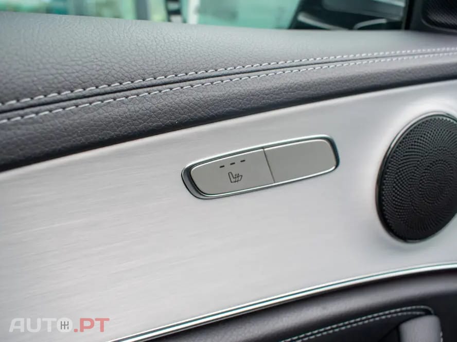 Mercedes-Benz E 300 de AMG Line