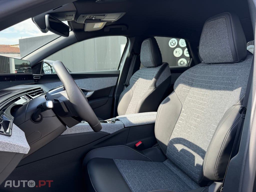 Peugeot 3008 1.6 Plug-in Hybrid Allure e-DCS7