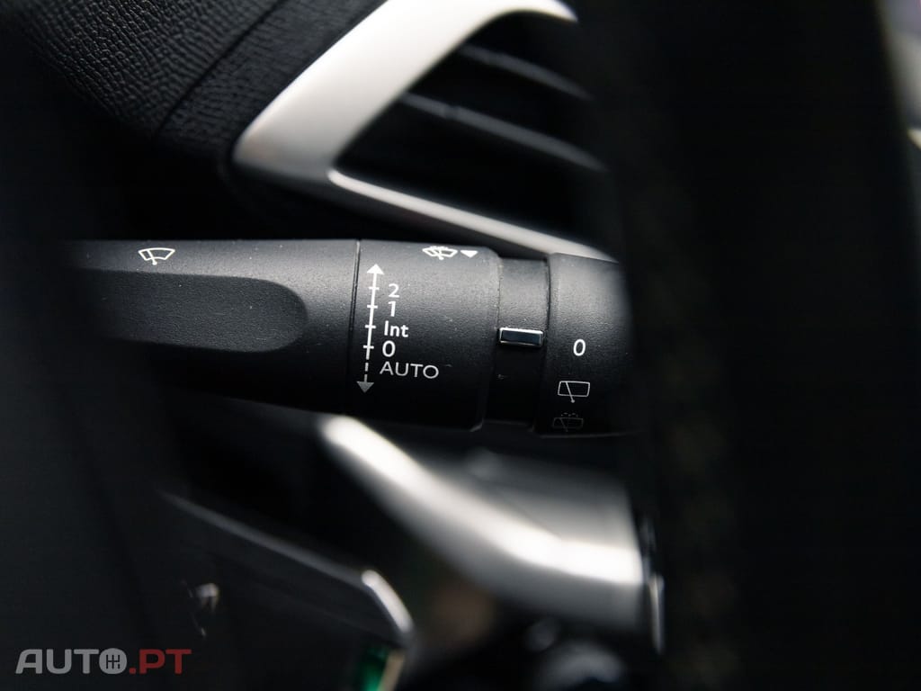 Peugeot 5008 1.5 BlueHDi Allure