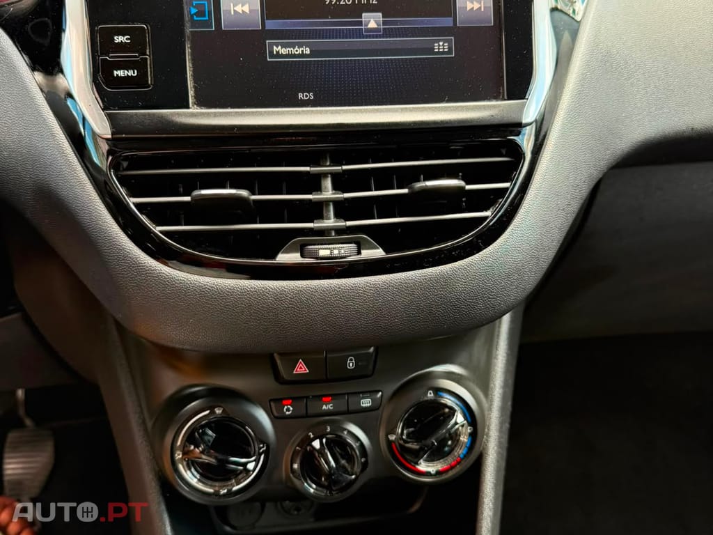 Peugeot 208 Active