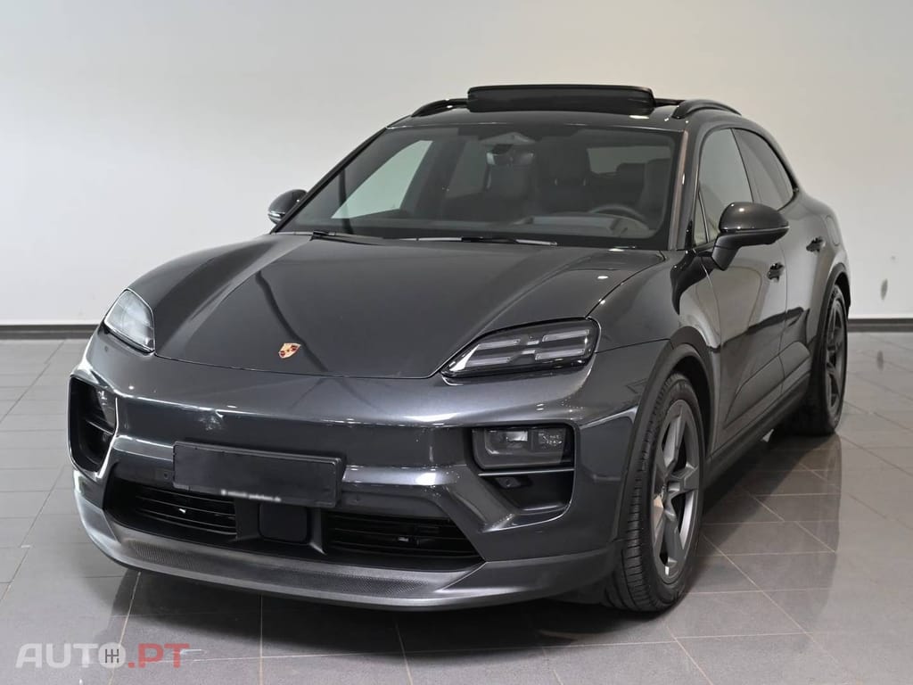 Porsche Macan 4