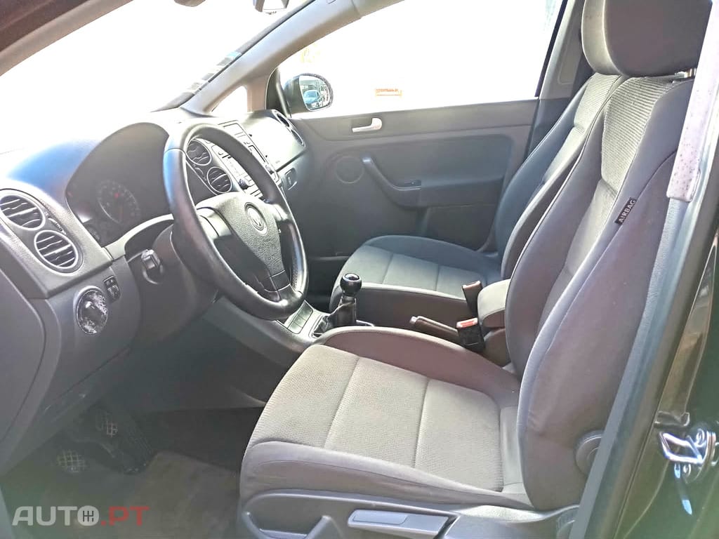 Volkswagen Golf Plus v 1.4 TSI 140cv Higline Nacional Ano: 2007 paga IUC antigo