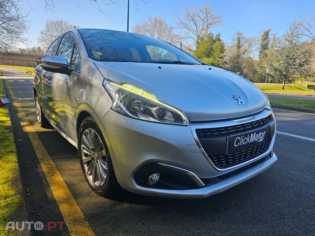 Peugeot 208 Blue-HDi 100 Stop&Start Allure