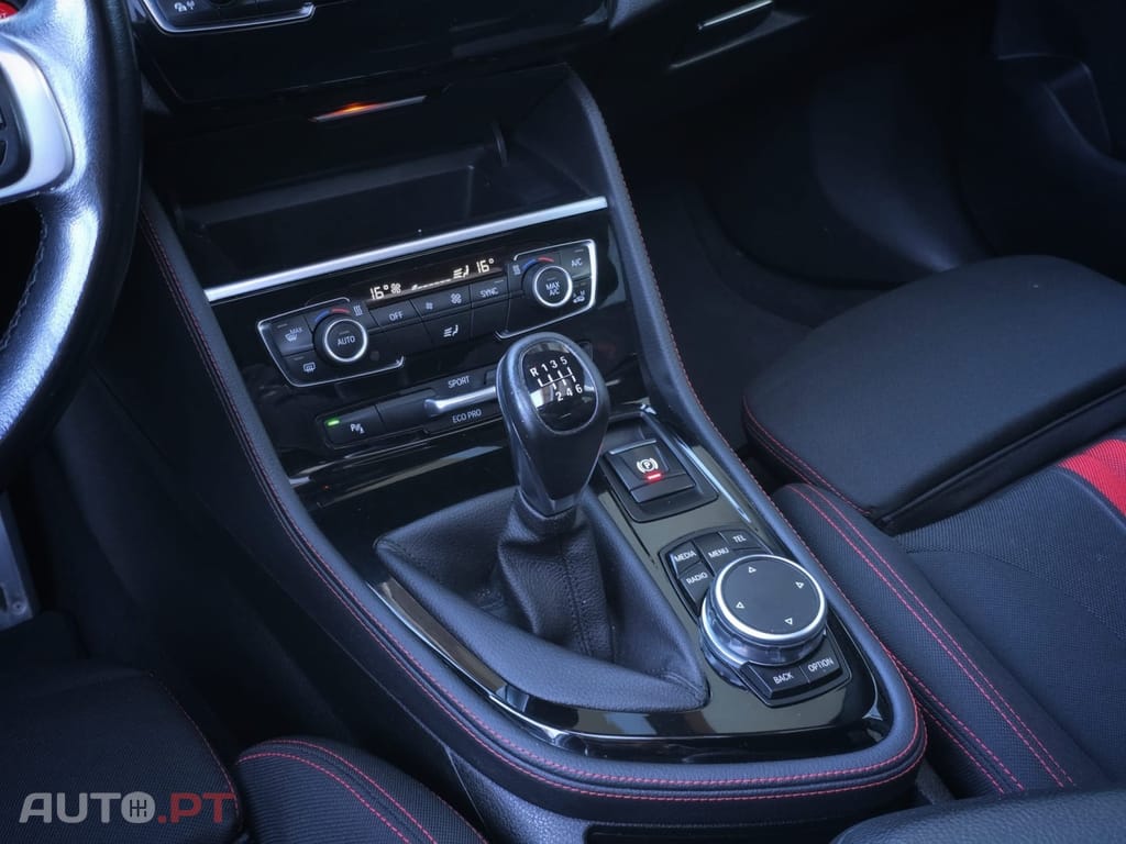 BMW 216 d Sport Line