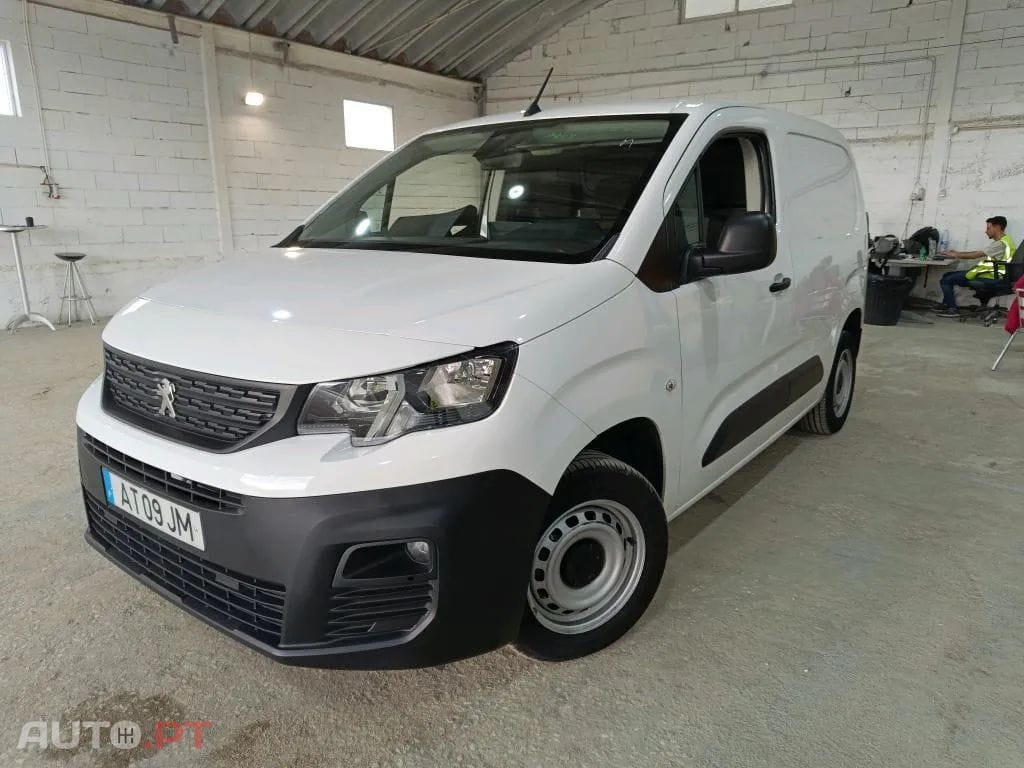 Peugeot Partner 1.5 BlueHDi Premium Standard