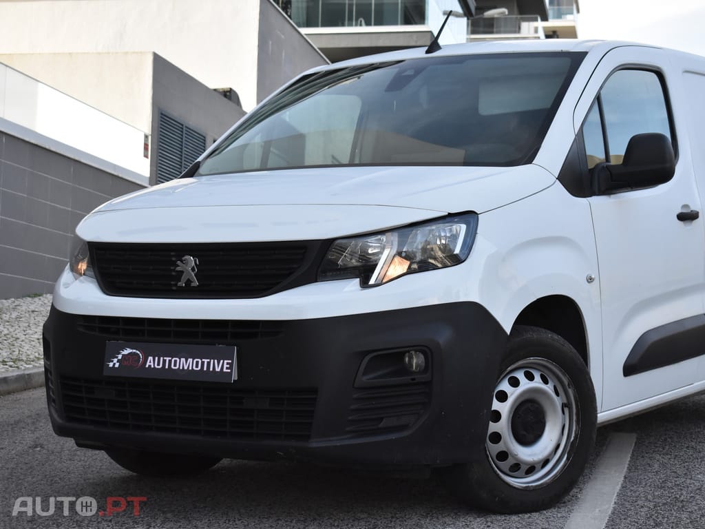 Peugeot Partner 1.5 BlueHDi Premium Longa
