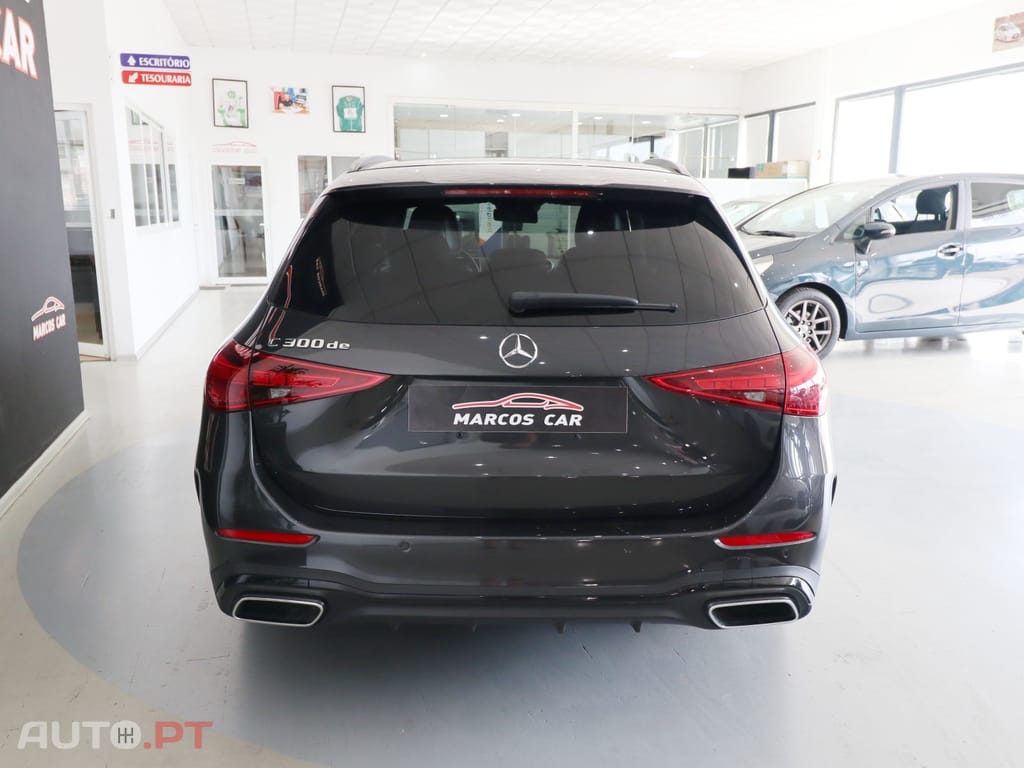 Mercedes-Benz C 300 e T 9G-TRONIC AMG Line — fotografia 6