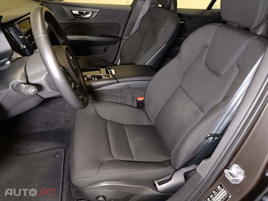 Volvo V60 2.0 T6 AWD R-Design Expression Plug-in