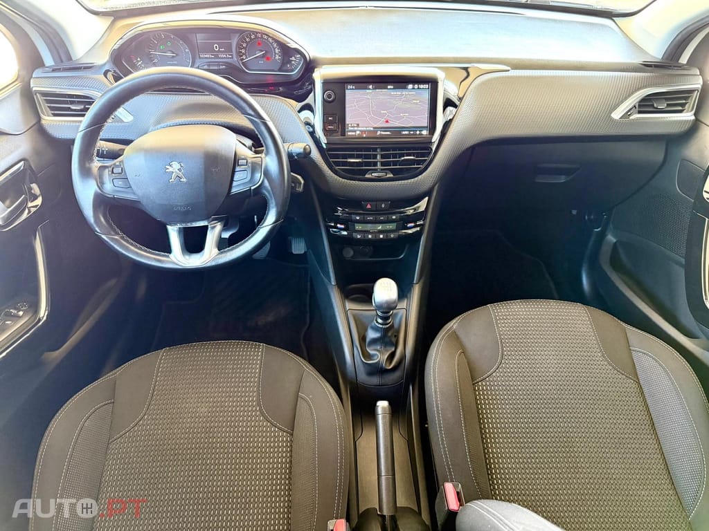 Peugeot 208 1.2 PureTech Tech Edition
