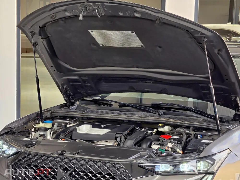DS 4 E-TENSE 225 PERFORMANCE LINE+ — fotografia 47